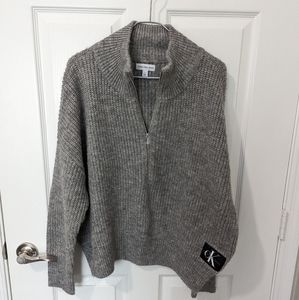 NWOT Calvin Klein slouchy sweater L